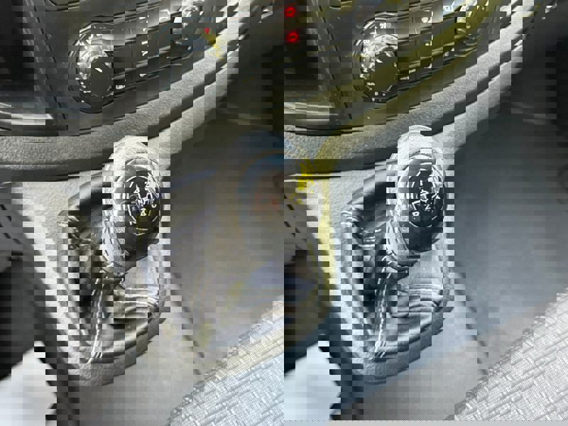 Image Mercedes-Benz VITO 114 2.2D 136 BlueTEC Tourer PRO Long 9 places GPS Attelage Bluetooth Régul Clim  Gtie 1 an 